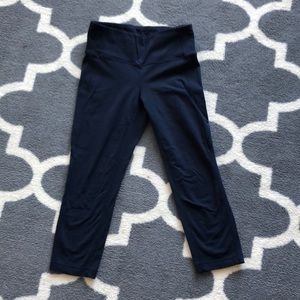 Navy Athleta cropped Leggings